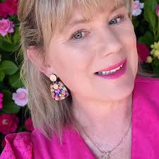 🎉✨ We have a winner! ✨🎉 Thank you so much to everyone who entered our  Christmas Earrings Giveaway