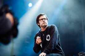 images?q=tbn:ANd9GcS3E9R9wCDbE4bcZCa1SDT