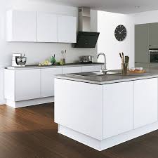 Epingle Par Tomas Sur Cuisine Haute Gamme Cuisine Blanc Laque Cuisines Deco Cuisines Design