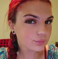 Anybody know someone that can mount my TVs and put my kids bunk bed  together I'll pay them