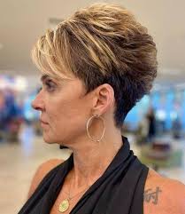 This cut was a few months ago. It's shorter than this now.