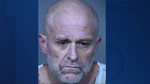 PD: Surprise man destroys neighbor's mailbox with a machete