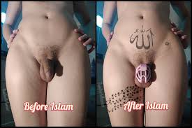 Submissive White Girl Plays in Couch - Relaxed Sissy Play