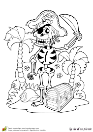 epingle par melanie siganos sur coloring pages en 2021 coloriage halloween pirates dessin voitures