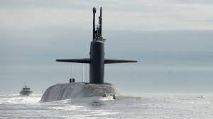 how do submarines sink and float? fun