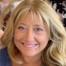 To say this year has been challenging would be an understatement. Yet,  through it all, my employer, Quick Quack Car Wash, and the incredible  people there uplifted me. 🙏🏾Their support—personally…