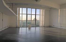 Trotz der ruhigkeit der lager sind metro cash & carry. Loft In Dusseldorf Mieten Brickspaces