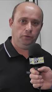 CAPITÃO LEÔNIDAS MARQUES: Prefeito Maxwell Scapini atualiza boletim  informativo referente a projetos que estão sendo realizados no Município.  Dentre eles, Maxwell destaca o novo Hospital, que está recebendo seus  toques finais e