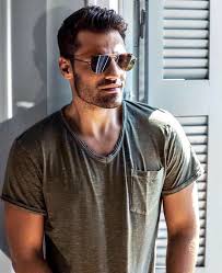 | ο κωνσταντίνος αργυρός (φωτογραφία: Konstantinos Argiros Kwnstantinos Argyros Greek Men Hey Handsome Handsome Men