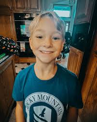 Kayla Slaughter (@heykayslaughter) • Instagram photos and videos