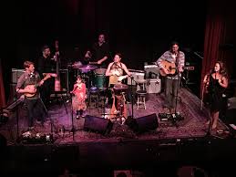 Review Elephant Revival Old Town School Of Folk Music 4