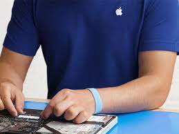 Apple Retail Ends Genius Training In Cupertino, Moves To In-Store Web  Seminars - Macrumors
