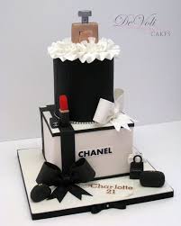 Glamorous Birthday Cake For 30 Year Old Woman Devoli Cakes Timeline Photos Chanel Birthday Cake Chanel Cake Make Up Cake