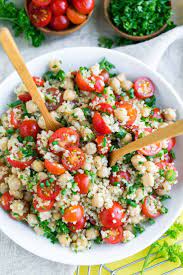 Tomato Quinoa Salad Recipe Vegan And Gluten Free Peas And Crayons Recipe Vegan Salad Recipes Healthy Lunch Tomato Recipes