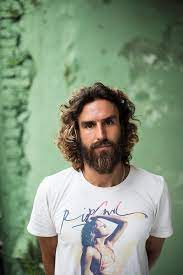 Peruvian Bohemian Surfer In Ubud Bali Epic Beard Get The Free Travel Photography E Book At The Curly Hair Styles Long Hair Styles Men Hair And Beard Styles