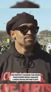 @jalenhurts with the ‘Love, Hurts’ hoodie