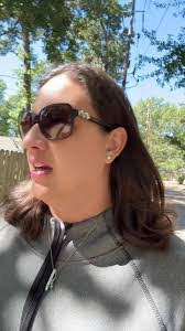 Stefanie Finch's Instagram, Twitter & Facebook