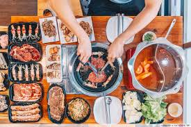 Then halal bbq steamboats are just what you need! Yi Zi Wei Review 6 In 1 Buffet With Steamboat Lok Lok Mala Xiang Guo Army Stew And More Eatbook Sg New Singapore Restaurant And Street Food Ideas Recommendations