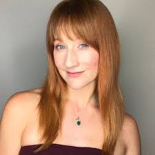 Laurie Huff's Instagram, Twitter & Facebook