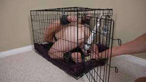 Naked male amateur loves BDSM and being in a cage - BDSM.one