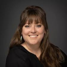 Rachel Helgeson's Instagram, Twitter & Facebook