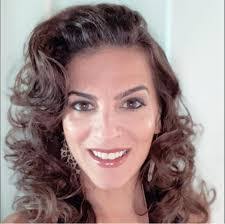 Denise Partridge's Instagram, Twitter & Facebook