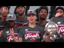 Four games through what has already been a grueling eastern conference finals, miami and boston are dead even at two games apiece. Miami Heat Trophy Presentation Ceremony 2020 Nba Eastern Conference Champions Talkbasket Net