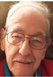 Rosalie Decker's Instagram, Twitter & Facebook