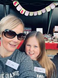 Congratulations to the winner of the bouquet