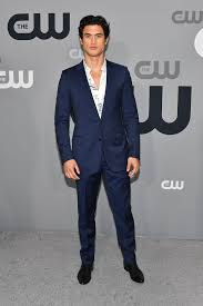 Some parents stay away from trending given names in favor of something more unique or personalized. Male Celebrity Heights Pictures Popsugar Celebrity