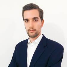 There are three kinds of people -- Commonplace Men, Remarkable Men, and  Lunatics.” Mark Twain, Following the Equator I have spent much of my  professional life being a…