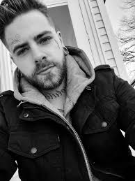 Thank you Avril Lavigne for inventing skateboarding. Amen. 🙏