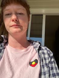 Emily Munro-Harrison (@EMunrha)