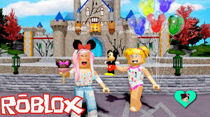 Estamos muy emocionados y todo se ve perfecto al comienzo pero luego pasa algo. Disney World En Roblox Aventuras Con Bebe Goldie Y Titi Juegos Youtube