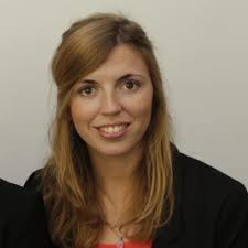 Cara Fraser's Instagram, Twitter & Facebook