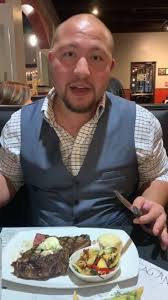 **NEW FOOD CRITIC VIDEO** Order is in for Bone-In 22oz Ribeye 🥩 best part  is it was FREE! 😃 Thank you for the SPONSER of this video & for paying the  steak dinner for my family & I, Mr. Daryl Simmons ...