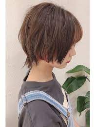 2020年冬 ショート ショート ウルフ カジュアル ストリート 髪量 多い クセ 強いの髪型 ヘアアレンジ 人気順 ホットペッパービューティー ヘアスタイル ヘアカタログ 髪型 ヘアスタイル ショート モデル