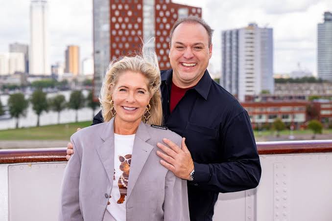 Frans Bauer weet Mariska nog altijd te verrassen: 'Hij is best romantisch'