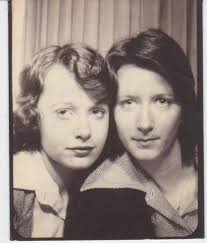 Does anyone know what happened to Barbara Davis please let me know would  like to get back in touch