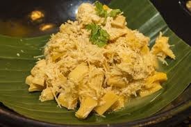 Makanan ini nikmat dimakan dalam keadaan dingin atau dicampur dengan es serut dengan siraman saus rujak kue tradisional sejenis bingkang manis ini, hanya bisa ditemui di aceh, khususnya di kawasan kabupaten pidie jaya. 13 Makanan Tradisional Kadazan Yang Kian Hilang Ada Kena Try Saji My