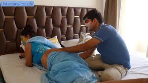 Desi Malkin Rekha cant resist getting licked by naukar chotuu 2 - XNXX.COM