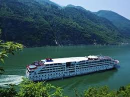 Yangtze comes from the chinese word 扬子 yáng zǐ, which has nothing to do with yin/yang, which is 阴 a2a. Yangtze Kreuzfahrt Von Chongqing Nach Yichang Erlebe China