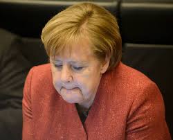 Angela merkel videos and latest news articles; Angela Merkel Gesteht Fehler Ein Bei Ruhetagen Zu Ostern Sazsport De