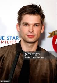 Floor Is Lava" Best Frenemies (TV Episode 2022)