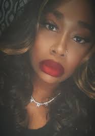 Alissa Pollard's Instagram, Twitter & Facebook