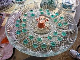 Come On You Know You Want To Recycled Glass Flowers In The Garden Crazy Green Thumbs Glass Flowers Recycled Glass Flowers