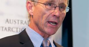 Antarctic medal for a lifetime of international policy work