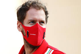 He is among the most likable personalities on the grid. Sebastian Vettel Mit Einem Neuen Look Beginnt Er Seinen Neuanfang Gala De