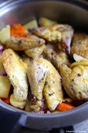 Coquelet Aux Pommes De Terre Et Carottes Recette Coquelet Recette Coquelet Cuisine