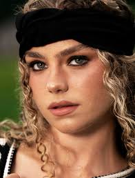 The Mariner's Wife @abigail.waring for @lucysmagazine Print 84 photography  @alisteelephoto stylist @rileyjordanstyling model @abigail.waring  @maggieagency makeup artist @jmv_makeup_studio hair artist  @daisyhairandmakeup_ retoucher @retoucher_es styling ...